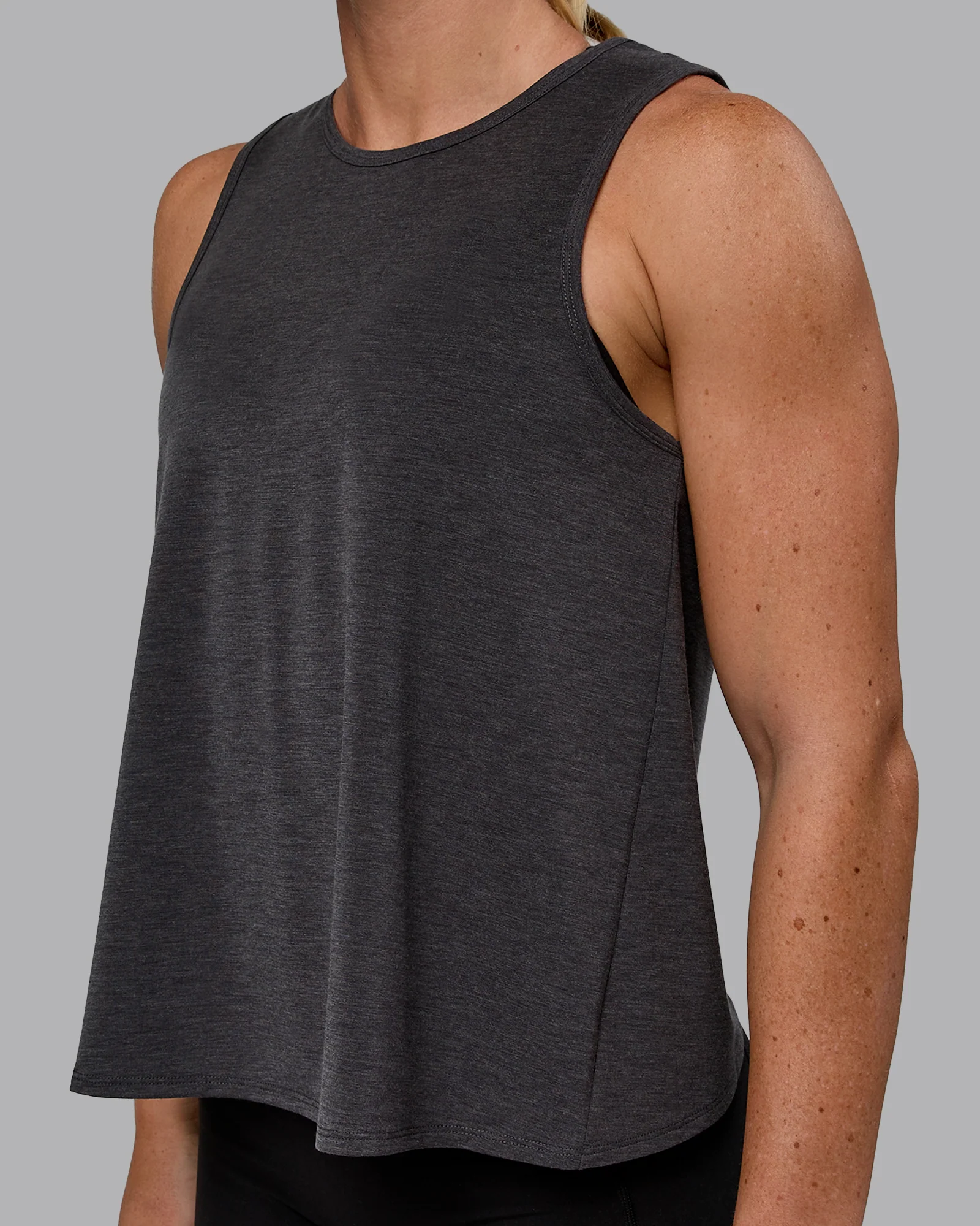 Breeze Training Tank - Black - Image 5