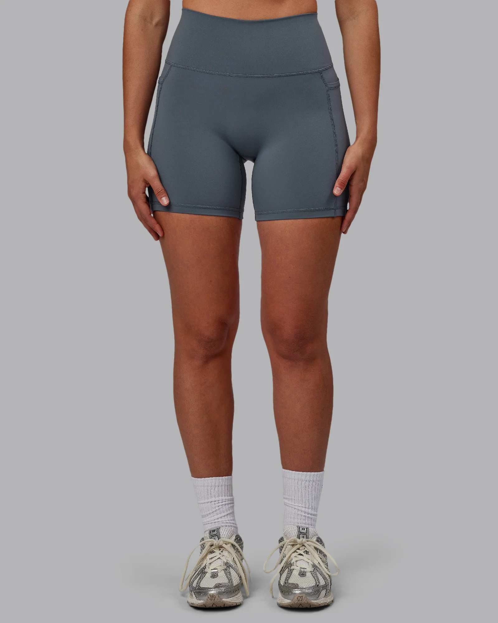 Fusion Ultra High-Rise 6" Short Pockets - Turbulence - Image 8